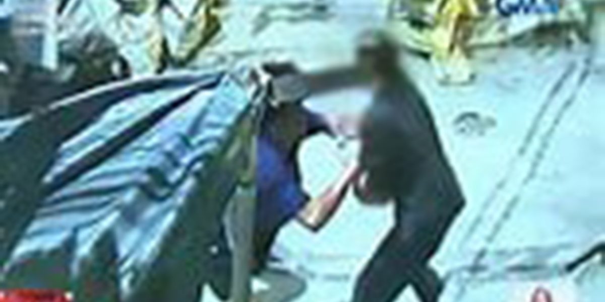 22 year old woman attacked while walking in Caloocan City