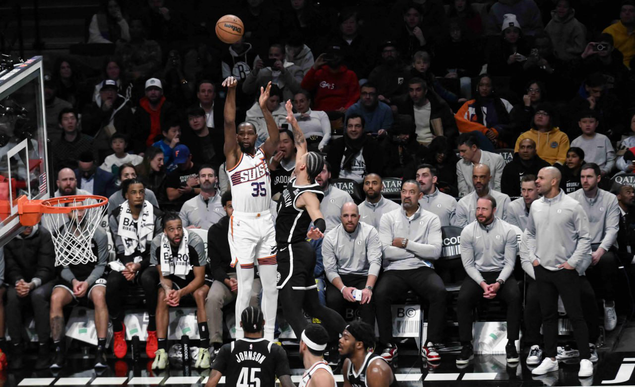 NBA: Kevin Durant, Devin Booker lead Suns past skidding Nets