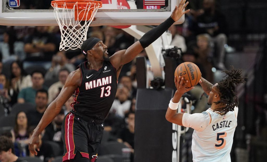 NBA Bam Adebayo hits at buzzer as Heat stun Spurs
