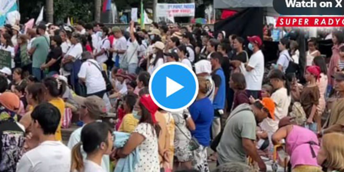 Protesters call for VP Sara impeachment wage hike