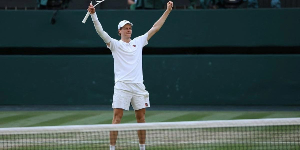 Jannik Sinner defeats Carlos Alcaraz to win Wimbledon 1