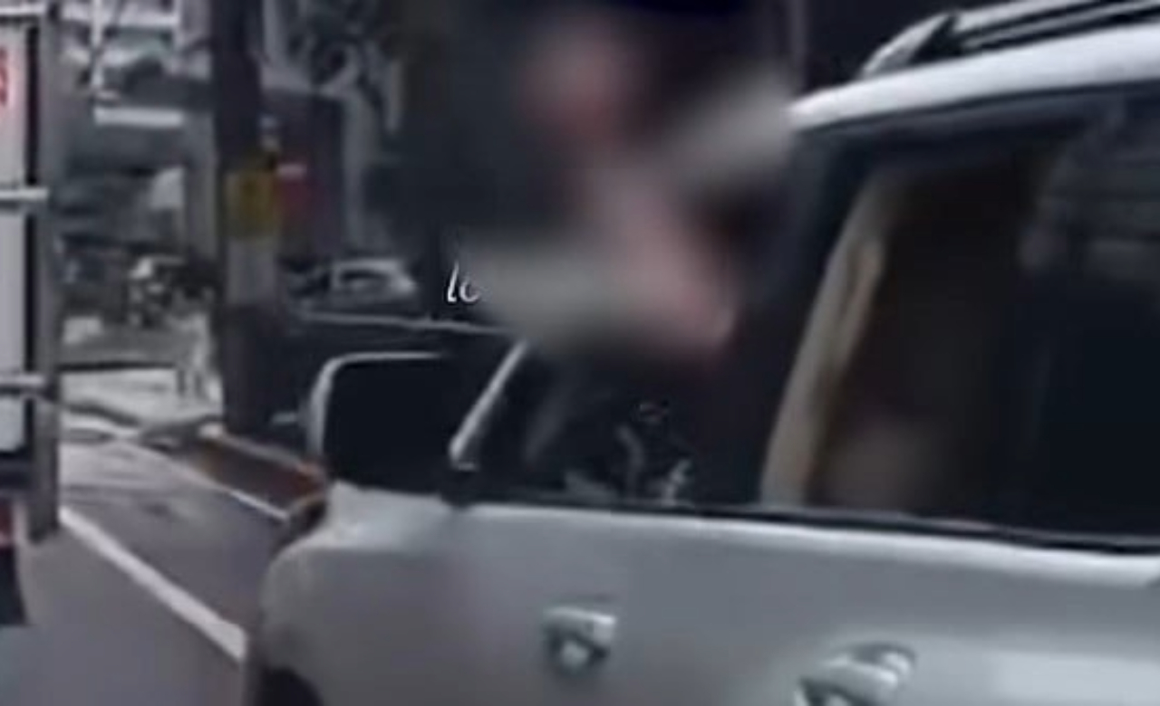 LTO suspends license of driver who stuck dirty finger after cutting off motorist in viral video