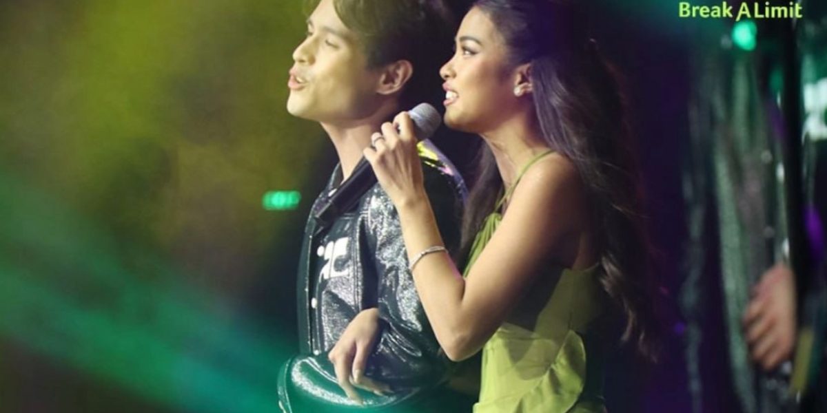 Shuvee Etrata Ralph De Leon make fans kilig with Palagi duet in concert 1