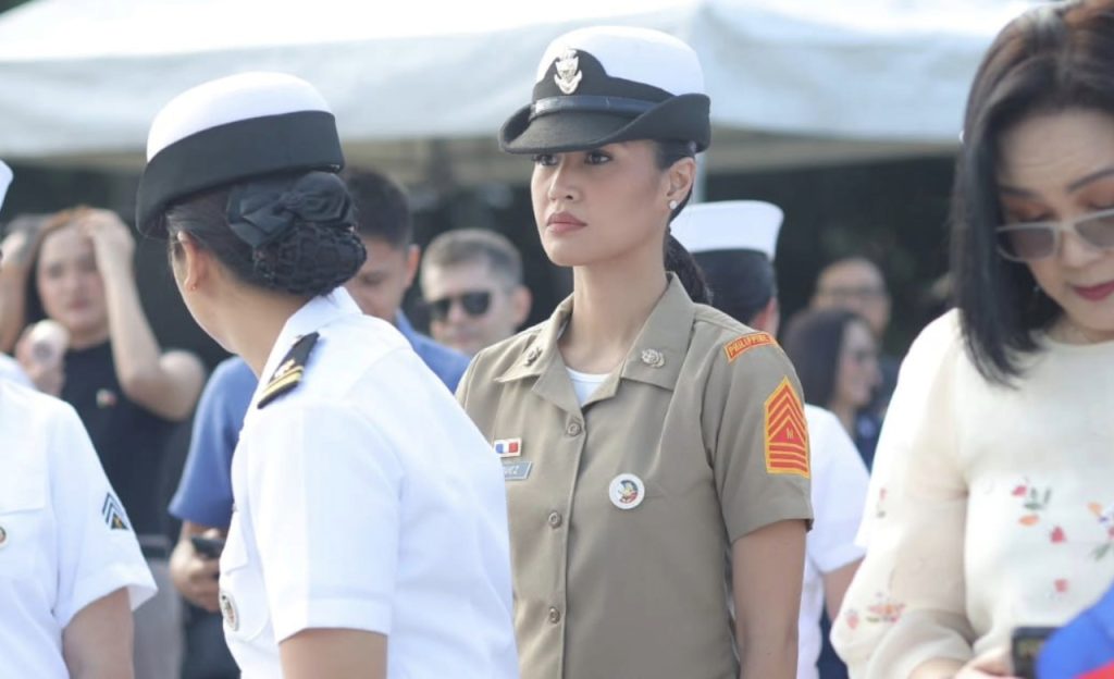 Winwyn Marquez attends flag raising event as marine reservist 1