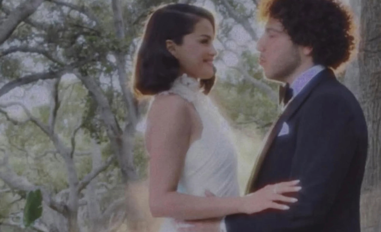 Selena Gomez Marries Benny Blanco, Shares Photos of Their Dreamy Wedding