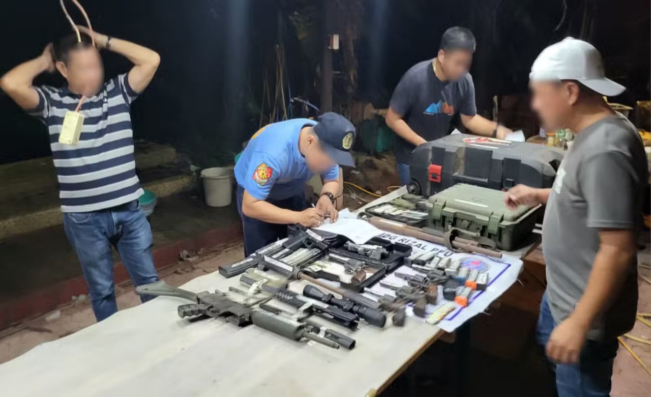 Cops raid illegal firearms factory; suspect arrested,12 guns seized