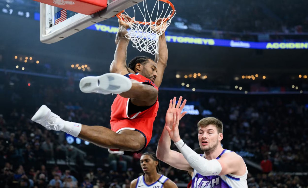 NBA: Bloodied Kawhi Leonard scores 45, Clippers win 6th straight