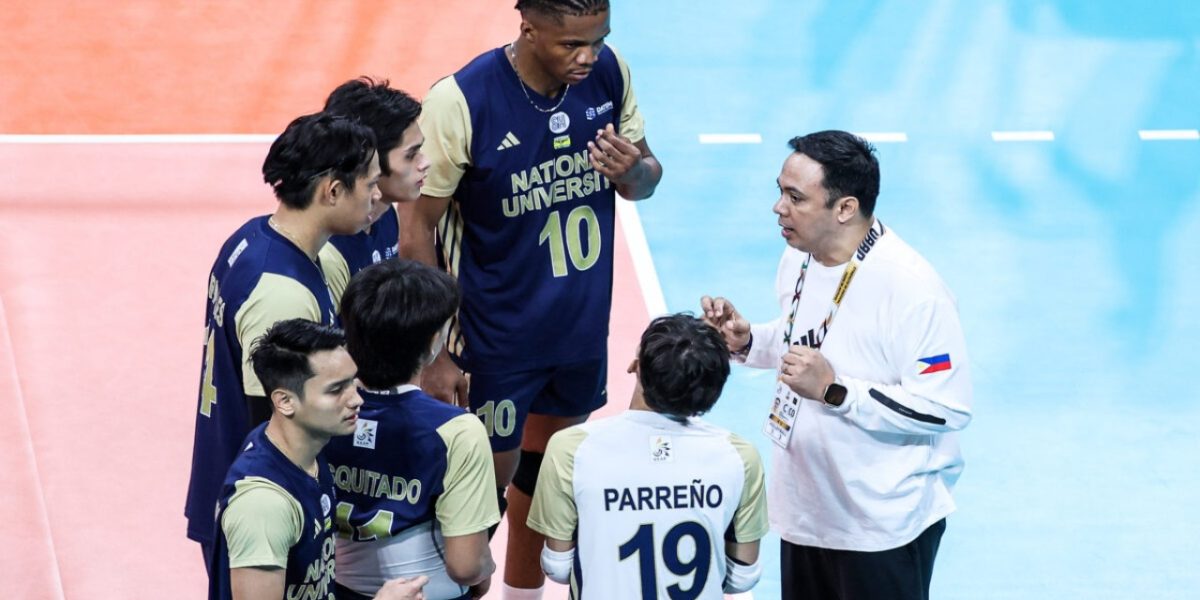 IMG 0684 UAAP 88 mens volleyball finals game 1 Coach Dante Alinsunurin 1200x800 1