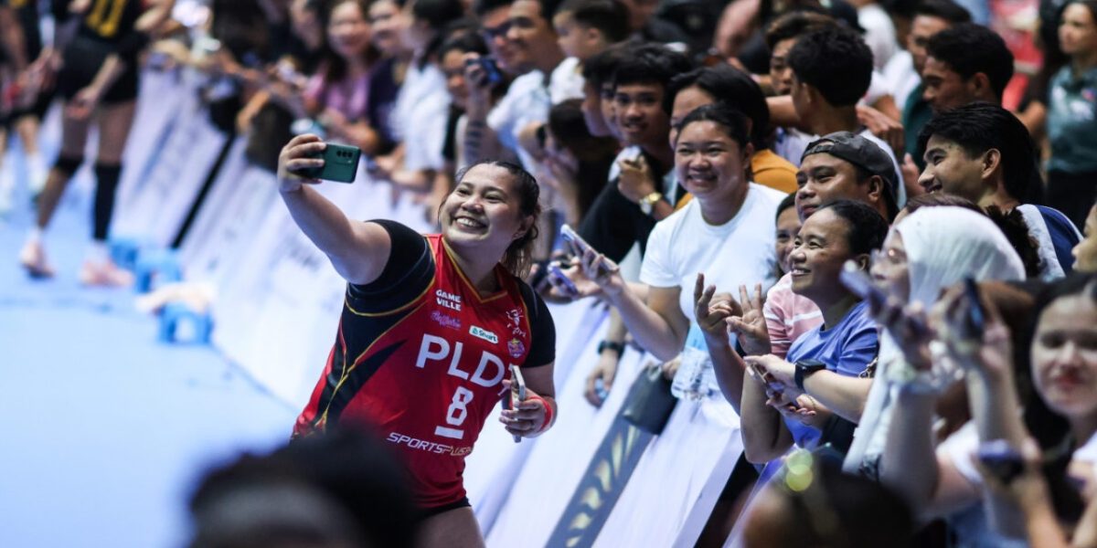 IMG 1202 PVL on tour PLDT Akari Kath Arado 1200x800 1